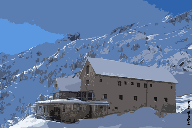 Refugio Angel Orus (2.150m)